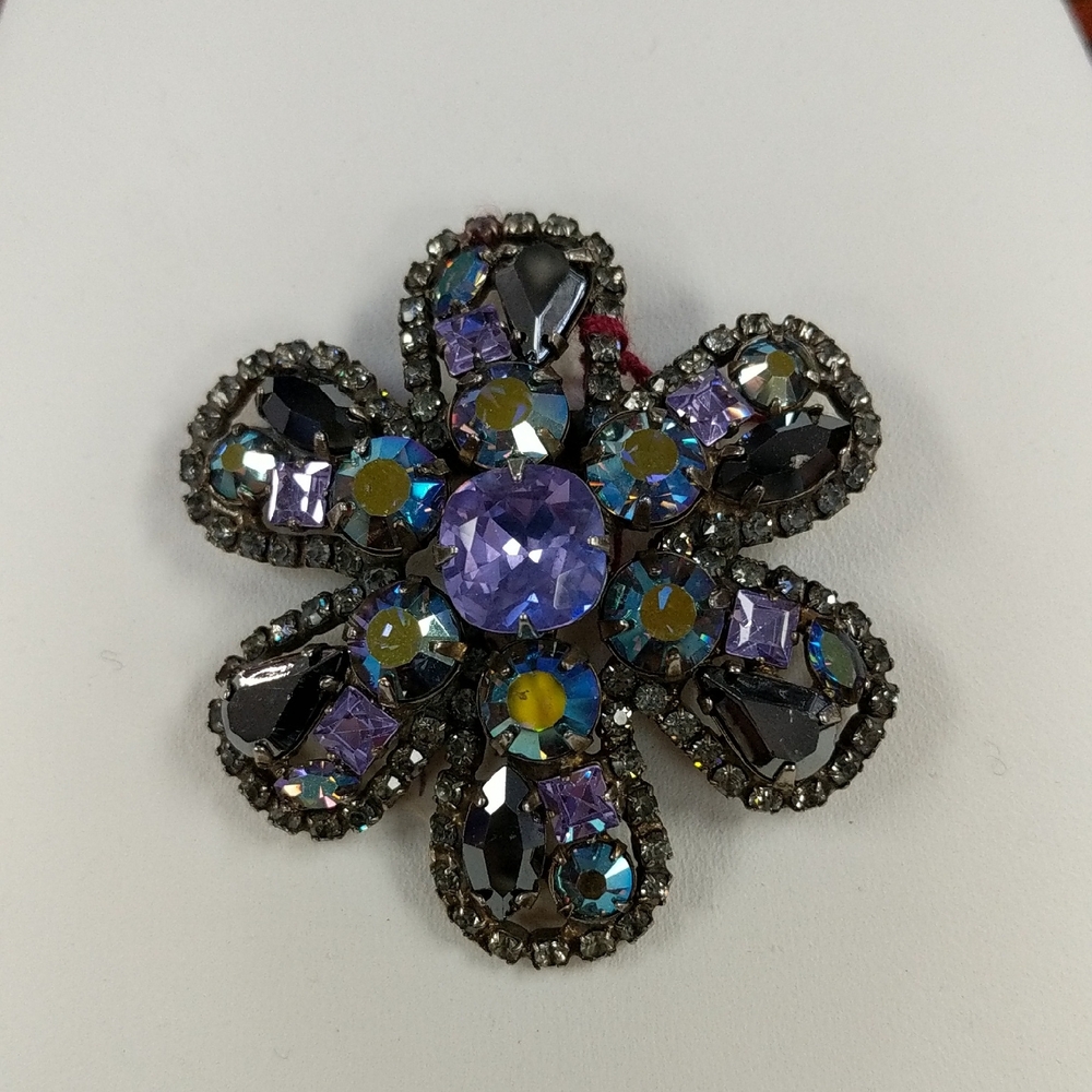 Sorrelli Pin